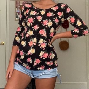 Stretchy floral top